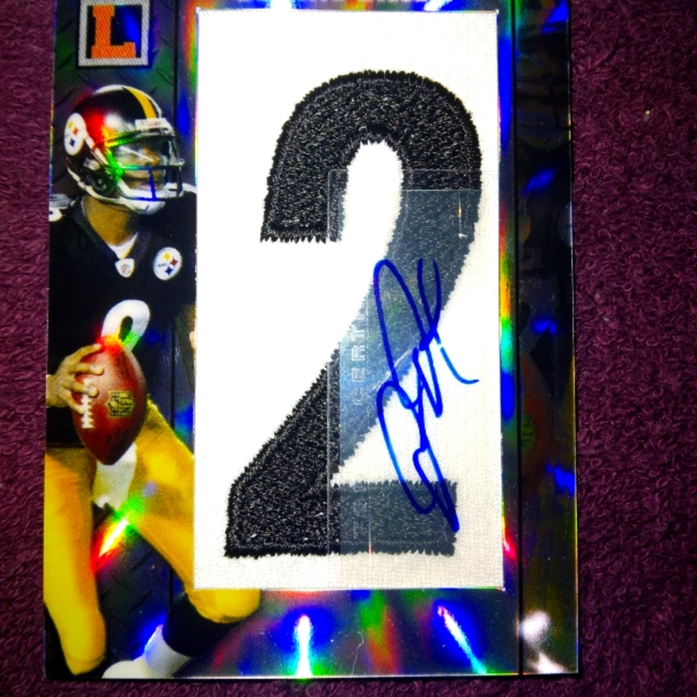 2008 TOPPS DENNIS DIXON AUTOGRAPH/PATCH CARD #11/25